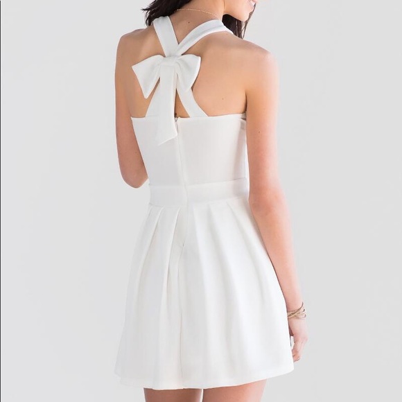 Francesca’s Ava Bow Back White Skater Dress - Picture 2 of 6